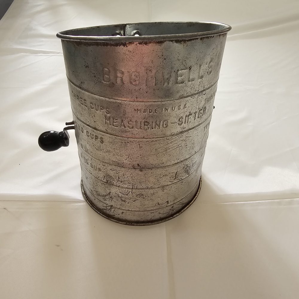 Silver Metal Flour Sifter with Black Handle